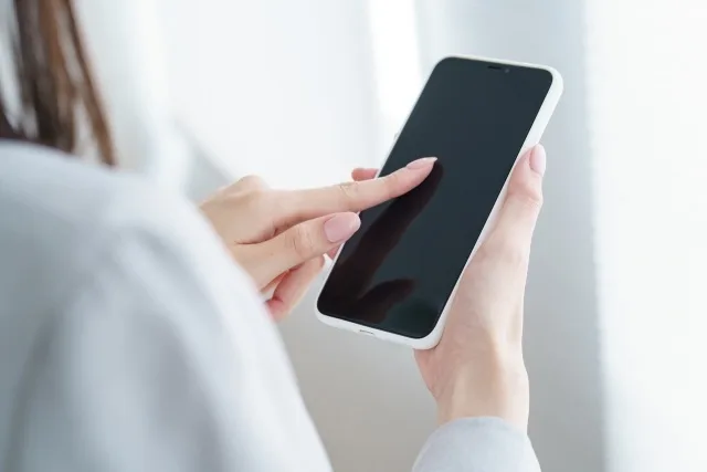 iPhone16の通知をオフにする完全ガイド｜集中力を高め、バッテリー消費を抑える方法