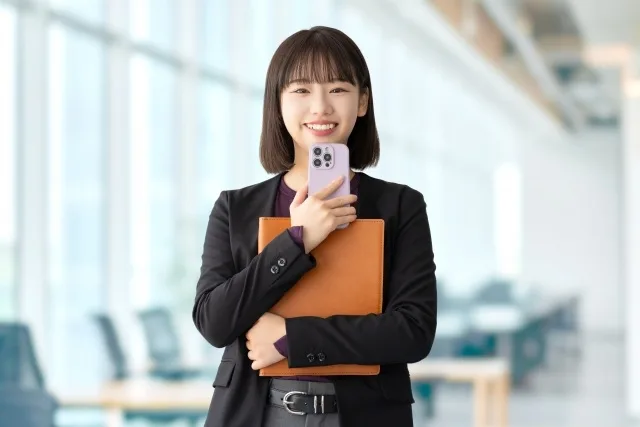 スマホのホーム画面整理術完全ガイド：使いやすさと美しさを両立させる方法