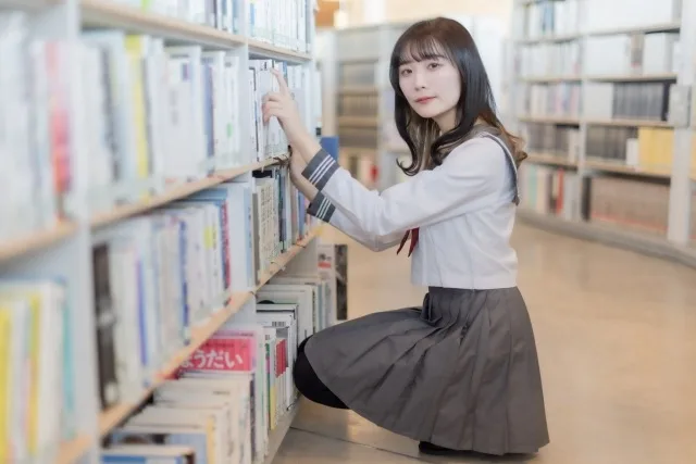 【2025年最新】Kindleマンガ本棚が見つからない？アプリとブラウザの違いを完全解説