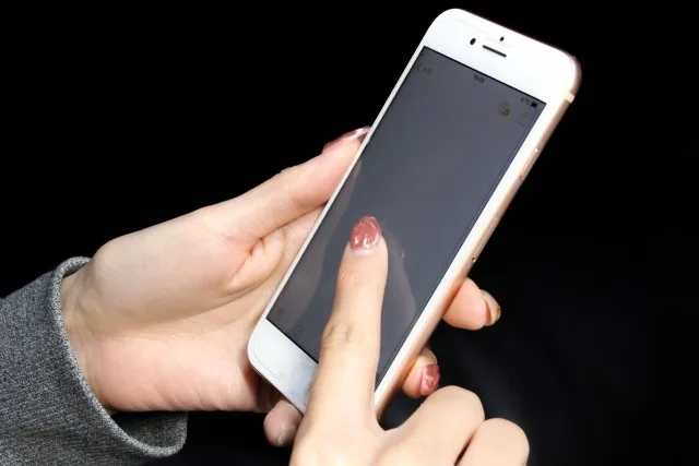 スマホの文字入力が遅い！今すぐ試せる解決法とサクサク快適にする裏技