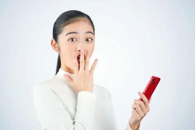 【2025年最新】Siriが勝手に起動して困る！5つの原因と今すぐできる解決方法